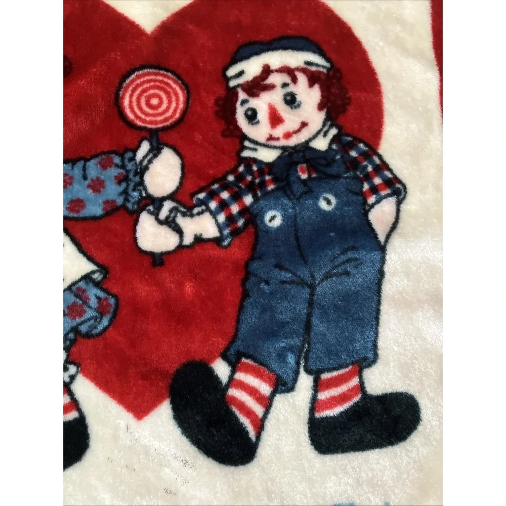 Vintage Raggedy Ann and‎ Andy Plush Blanket 30